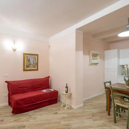Apartment Charming In With Included Parking