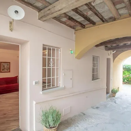 Charming In With Included Parking * Lastra a Signa